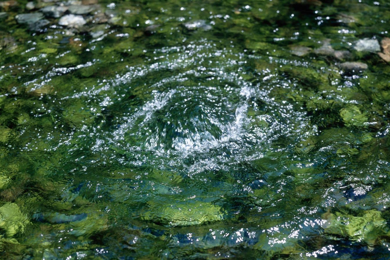 eau castalie 3